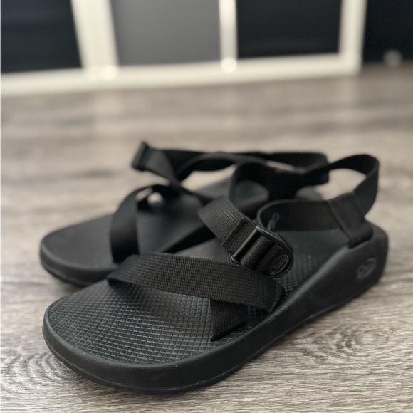 Men’s Black Chaco Sandals - Picture 1 of 7